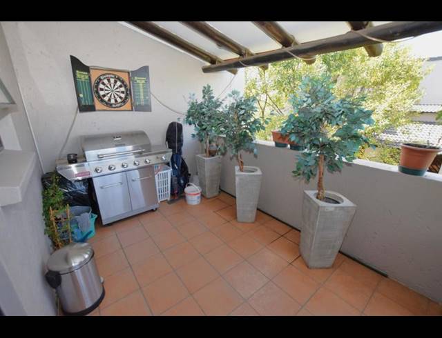 2 BEDROOM APARTMENT FOR SALE IN MORNINGSIDE